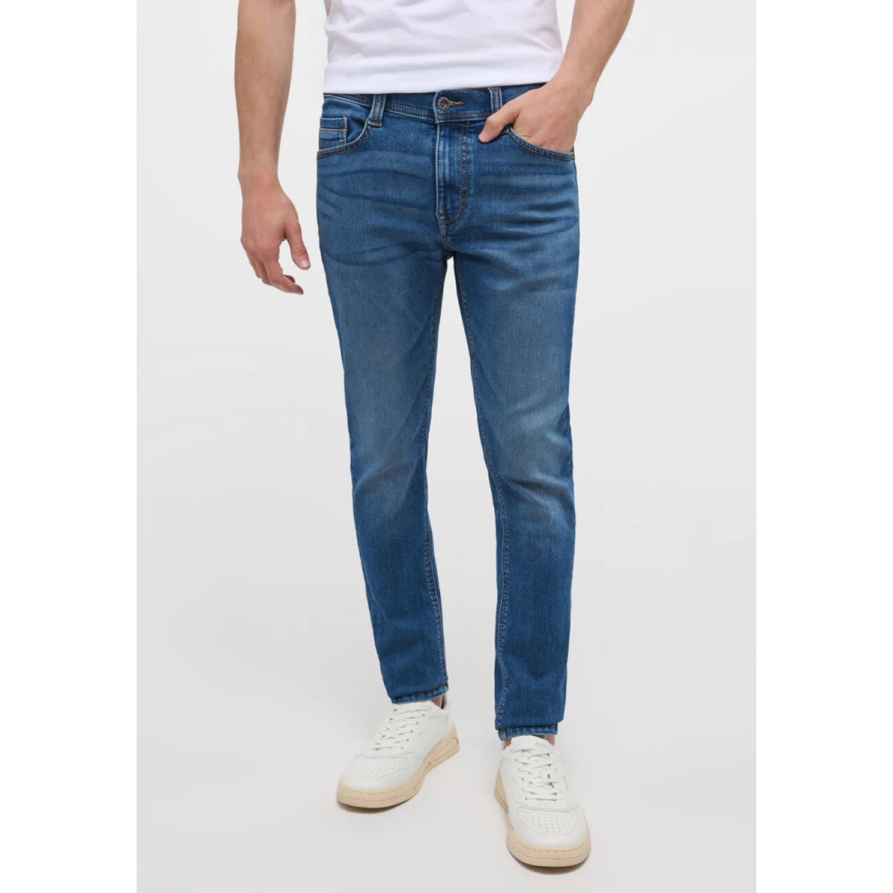 1013712-5000-783 Mustang Oregon Slim K