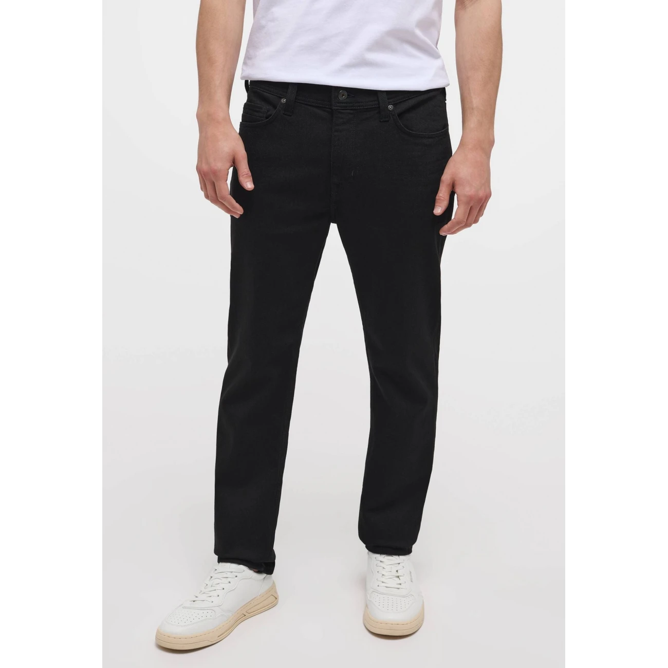 1014062-4000-906 Mustang Vegas