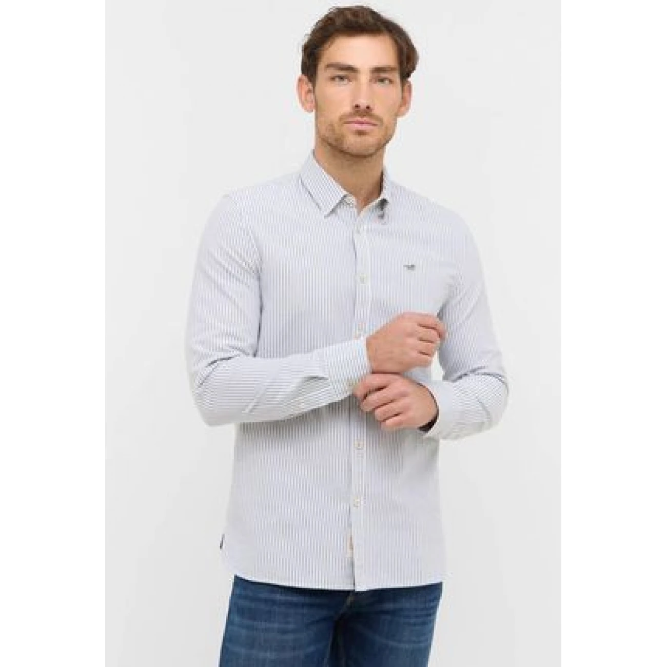 1016953-12800 Mustang  ing