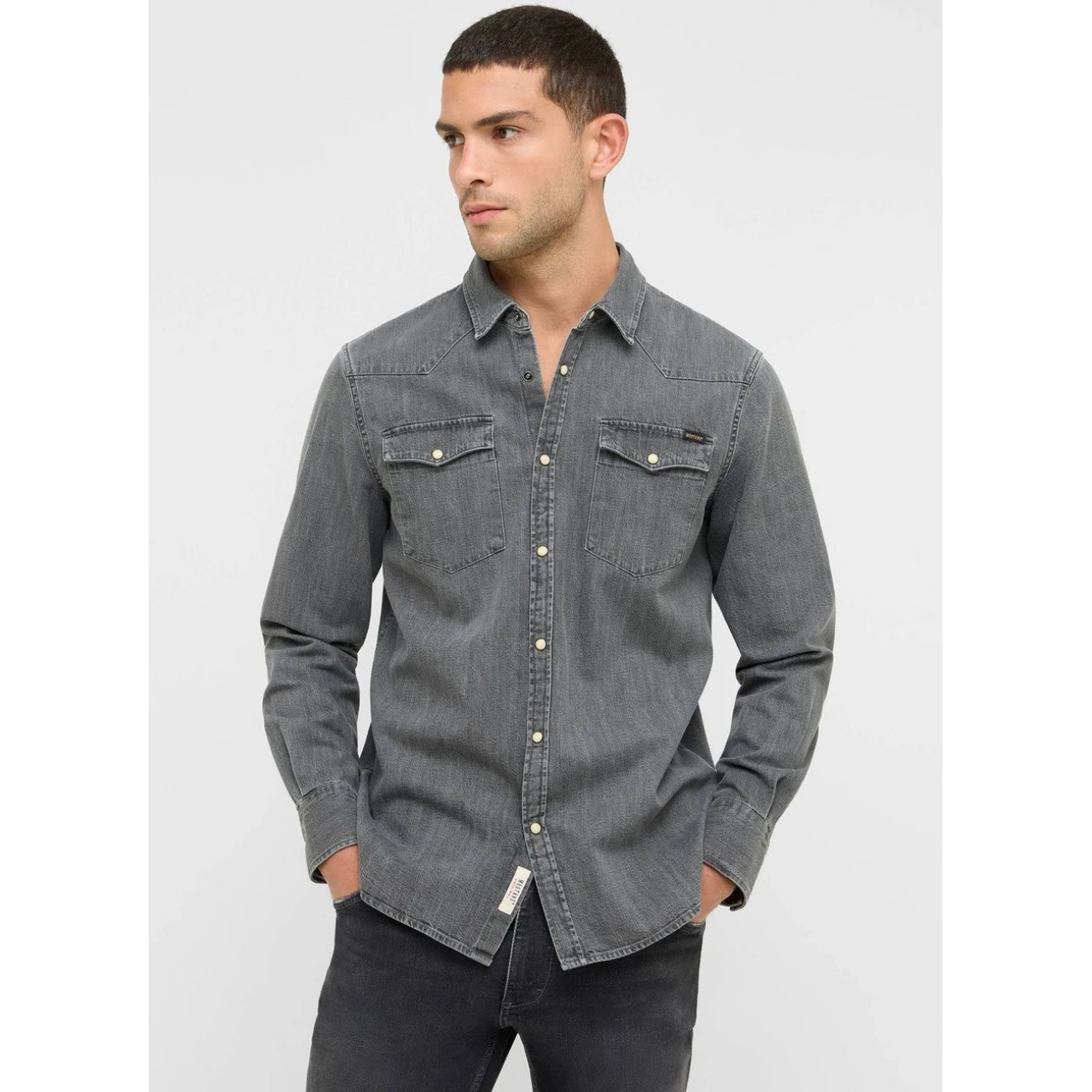 1016957-4000-300 Mustang  farmer ing