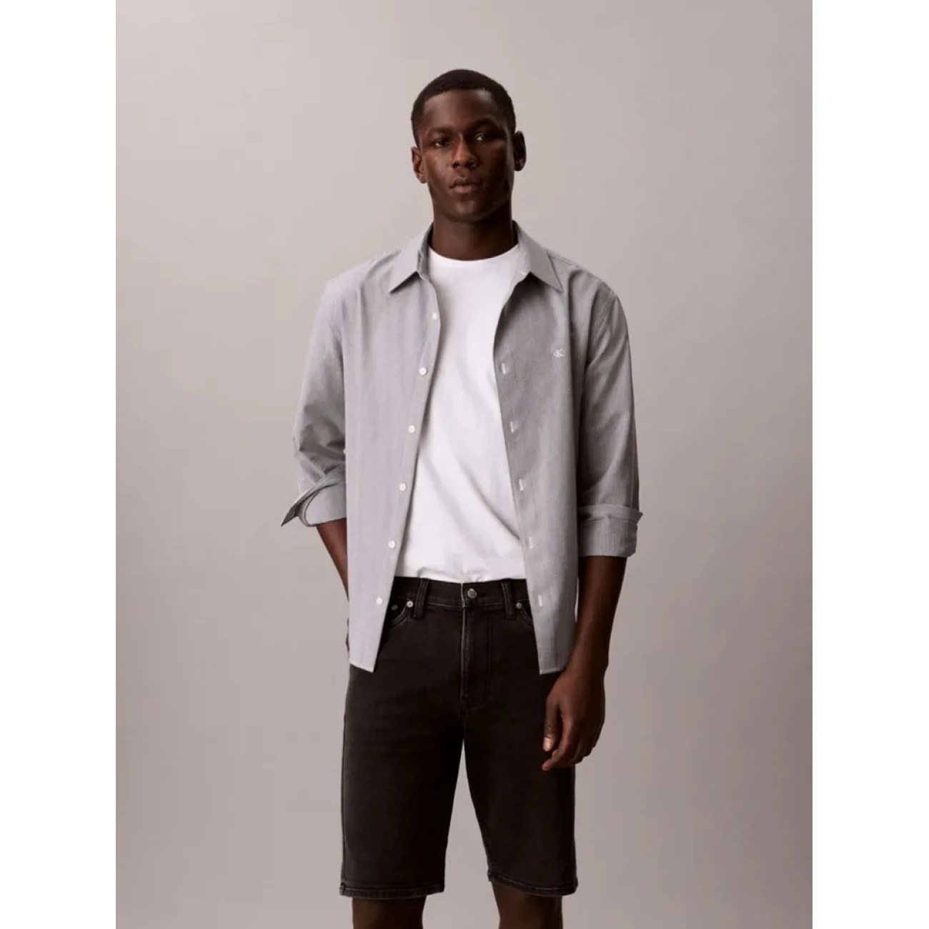 LV04RF921G846 Calvin Klein short