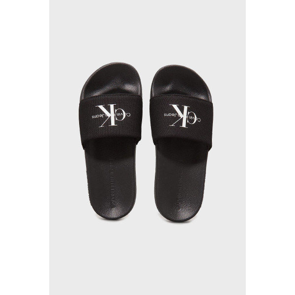 YW0YW018350GM Calvin Klein papucs