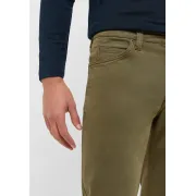 1016828-6421 Mustang Tramper