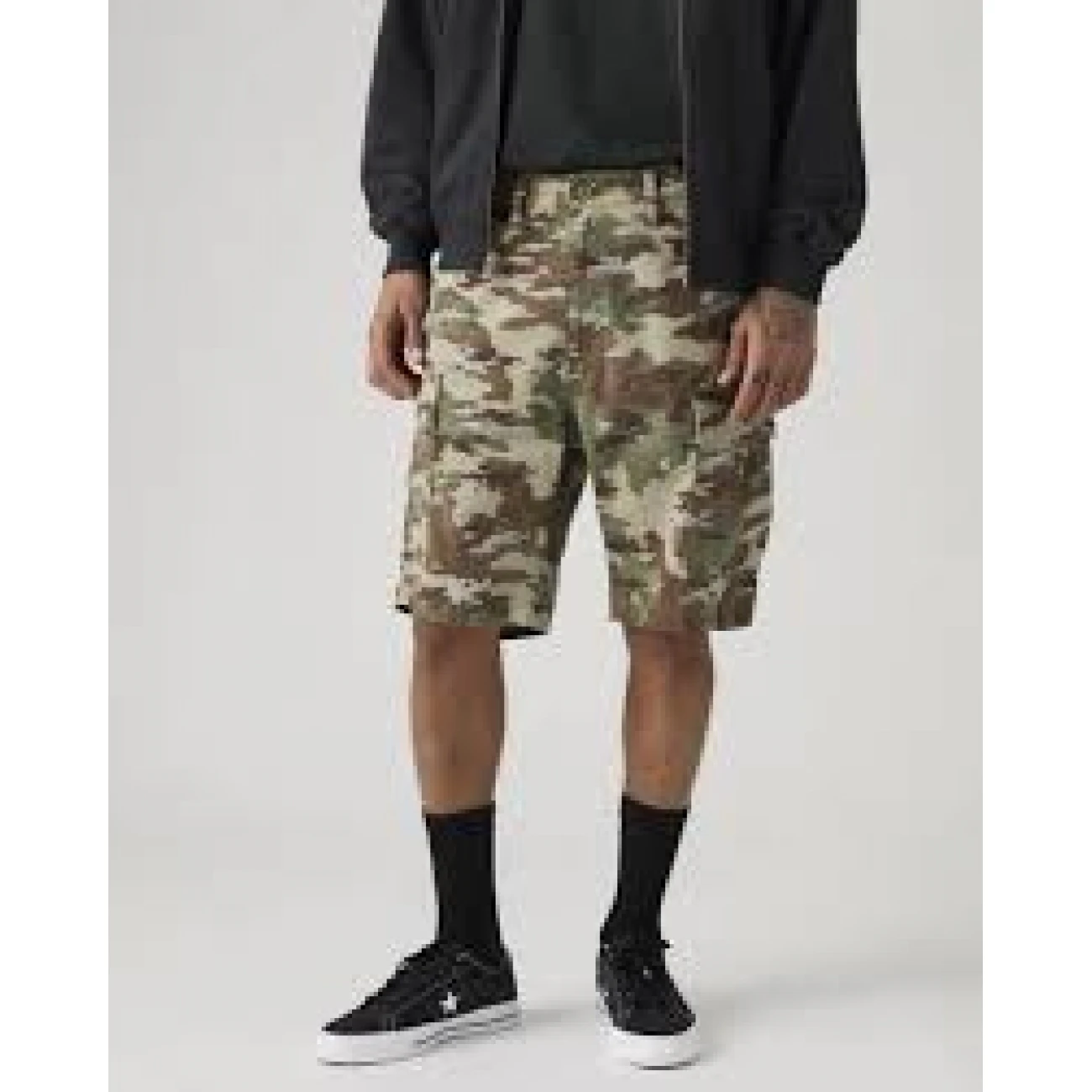 001KG-0055 Levis short Chino Cargo