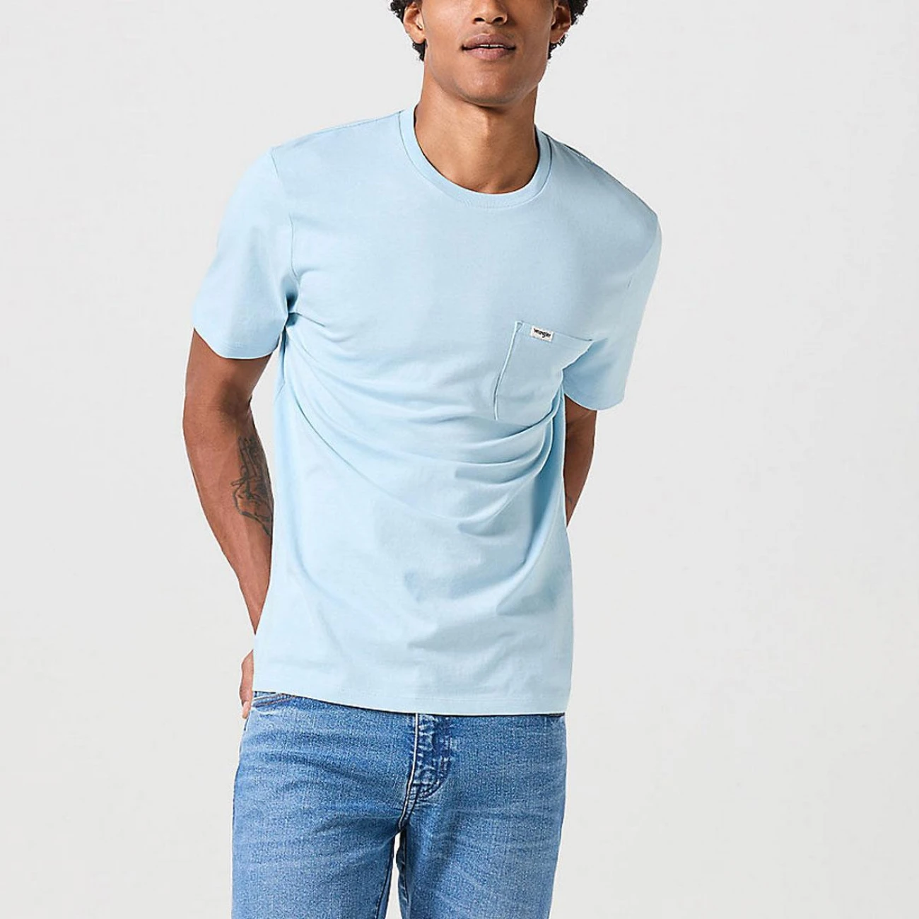 112350442 Wrangler póló