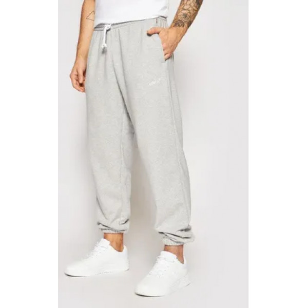 a0767-0000 Levis alsó