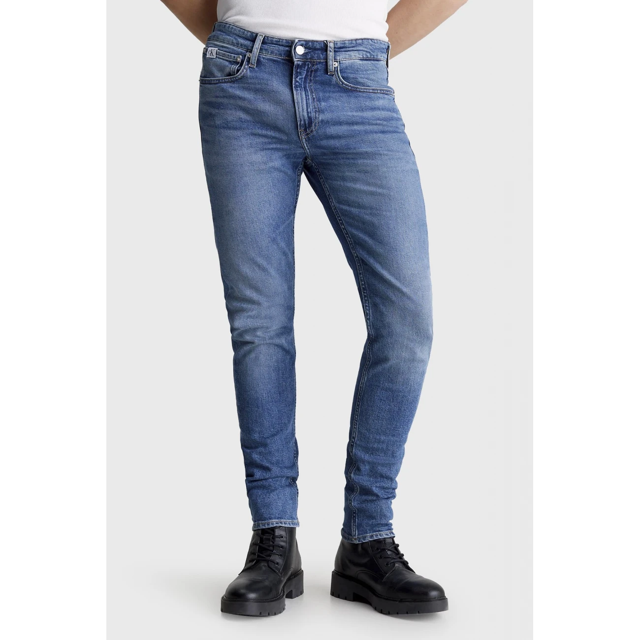 j30j3248451a4 Calvin Klein farmer Slim Taper